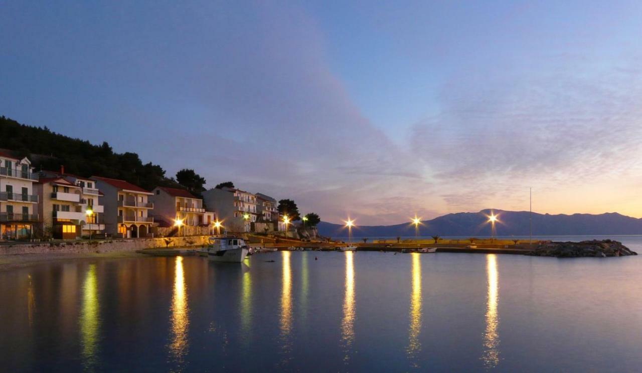 Apartmani Kezic Drvenik Drvenik  Bagian luar foto